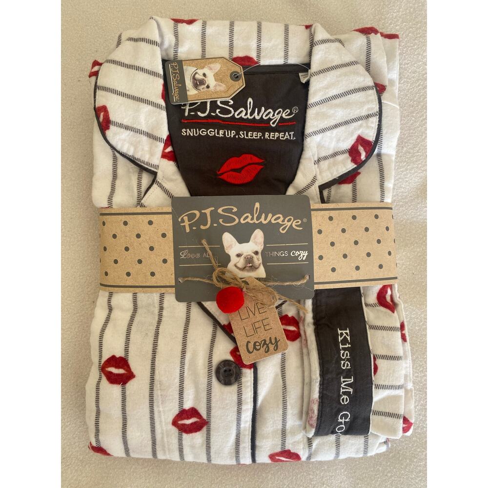 NWT PJ Savage Women’s Kiss Me Goodnight Cotton Flannel Pajama Set